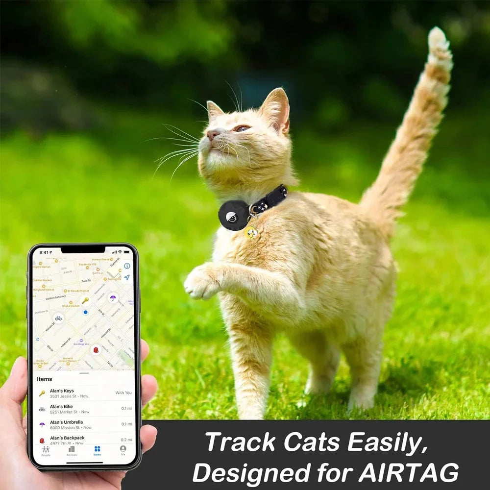 Apple Tag Pet Collar with AirTag Holder & Moon Ornament